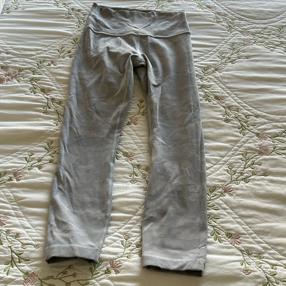Lululemon Align 23 crop leggings